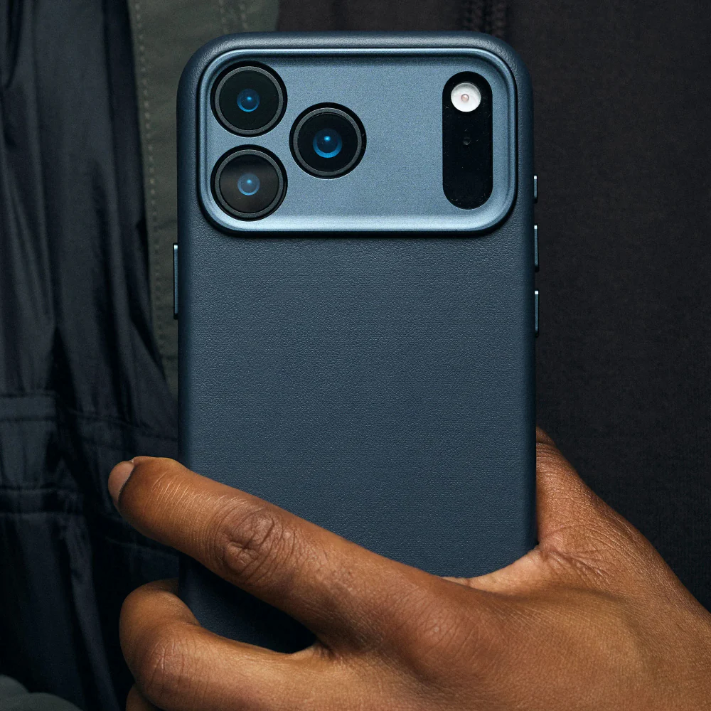 Funda Piel Azul iPhone 17 Pro Max | Decoded - Image 6