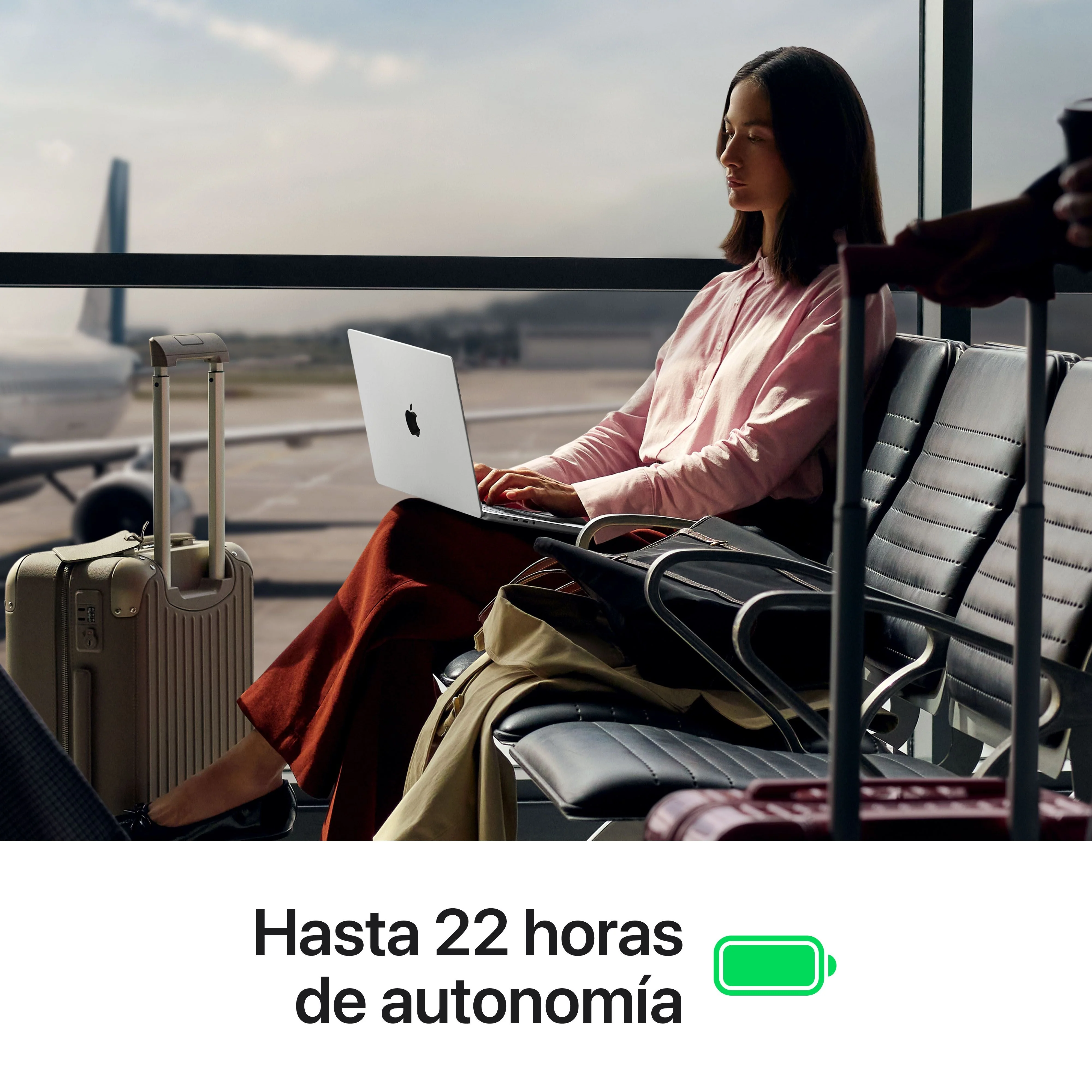 MacBook Pro de 14 pulgadas: Chip M5 Pro de Apple con CPU de 15 núcleos y GPU de 16 núcleos, 24 GB RAM, 1 TB SSD, Pantalla nanotexturizada, Cargador 70W - Negro espacial - Image 5